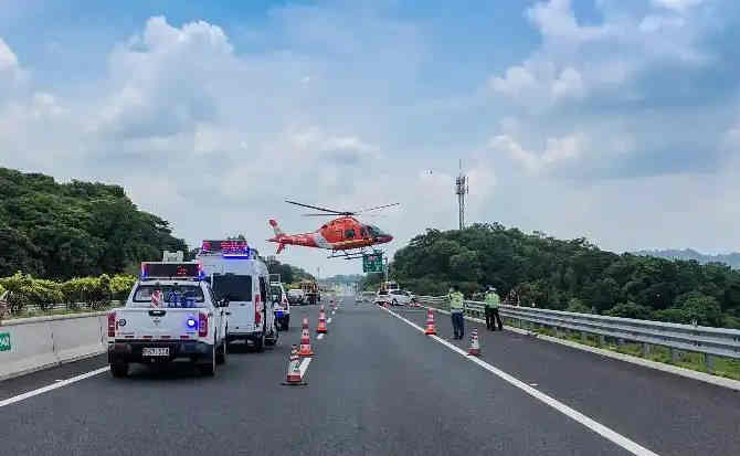 陆河高速公路汽车救援案例