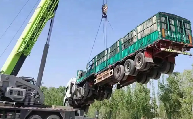 陆河道路脱困救援案例